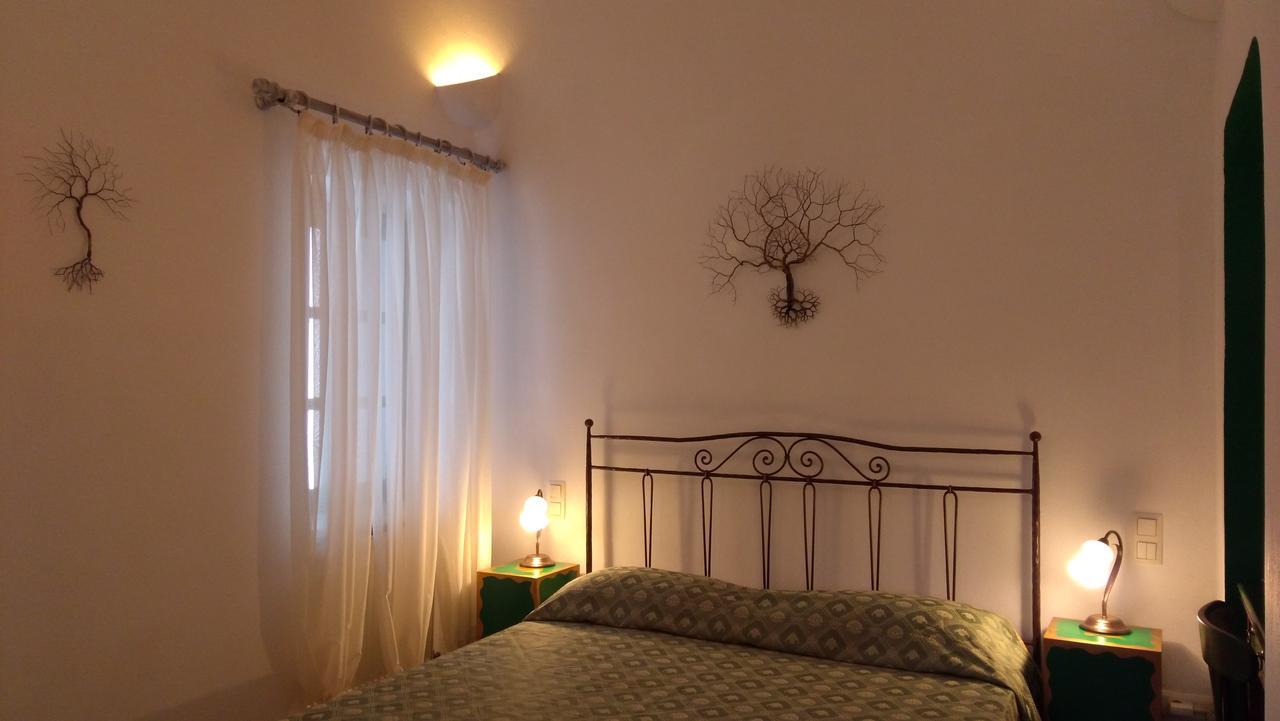 Donna'S House Santorini Otel Pýrgos Dış mekan fotoğraf